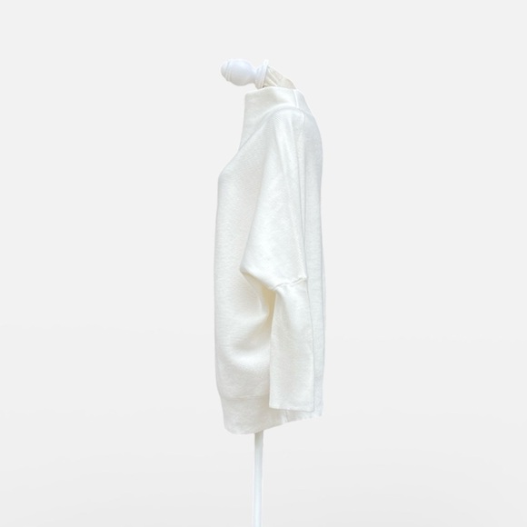 NWT Zenana Dolman Sleeve Mock Neck Ribbed Sweater in Off White Size M - Picture 4 of 10